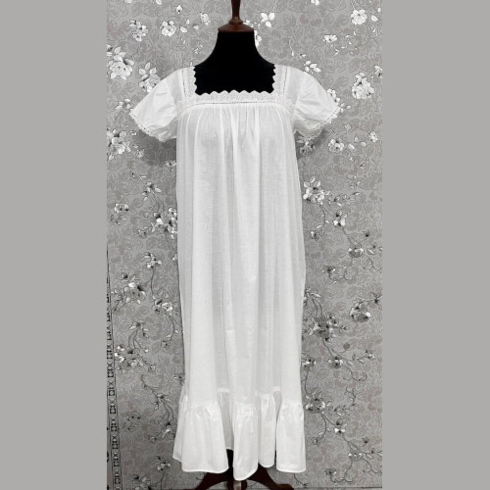 SoieRose Two-Tone 100% Cotton White Victorian Nightgown  - SR1038
